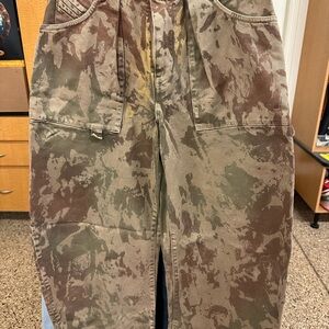 The Attico Effie Camouflage Barrel Jeans